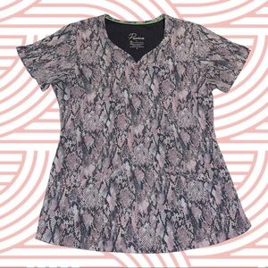 Women's Healing Hands Premiere Scrub Top